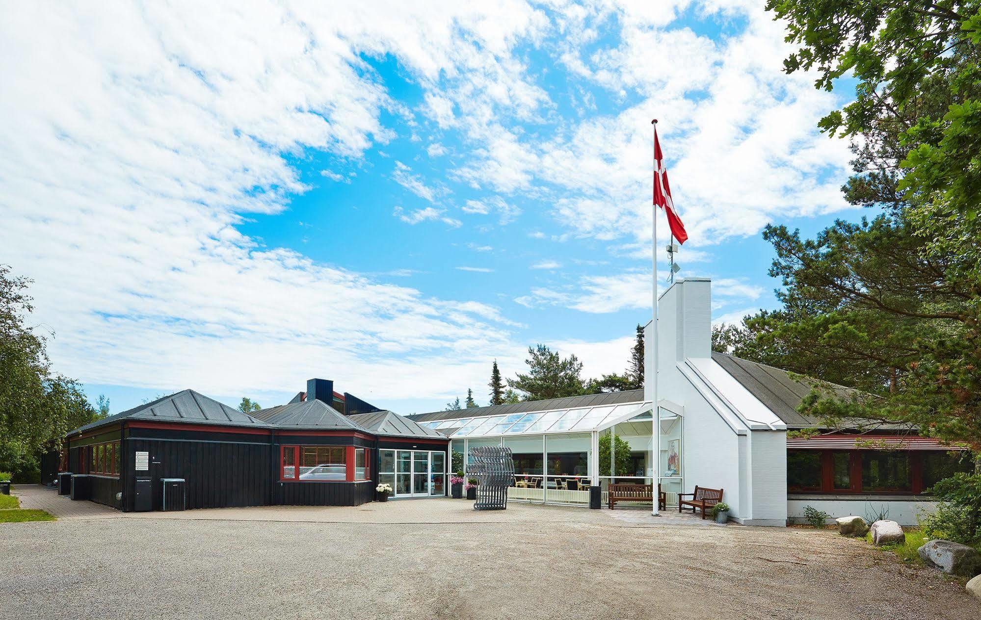 Dronningens Ferieby Hotel Grenå Kültér fotó